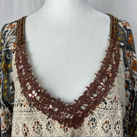 BKE Buckle Lace Over Lay Bohemian 3/4 Sleeve Top Womens Size Large - Picture 5 of 16